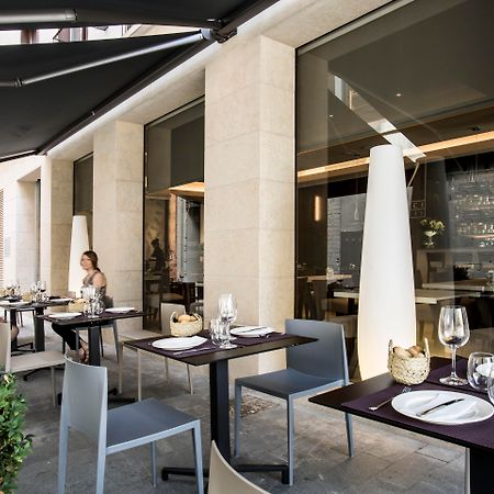 Vincci Mercat Valencia Exterior photo